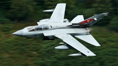 Photo ID 214428 by Neil Bates. UK Air Force Panavia Tornado GR4, ZA554