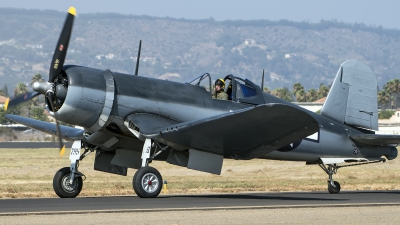 Photo ID 215872 by W.A.Kazior. Private Planes of Fame Air Museum Vought F4U 1A Corsair, NX83782