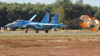 Photo ID 216066 by kristof stuer. Ukraine Air Force Sukhoi Su 27P1M,  