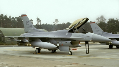 Photo ID 220099 by Matthias Becker. USA Air Force General Dynamics F 16C Fighting Falcon, 89 2009