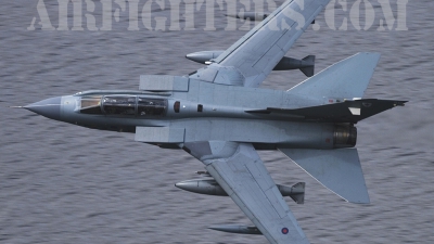 Photo ID 2841 by Mark McGrath. UK Air Force Panavia Tornado GR4A, ZE116