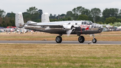 Photo ID 222735 by Jan Eenling. Private Red Bull North American B 25J Mitchell, N6123C