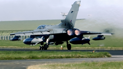 Photo ID 25811 by Joop de Groot. UK Air Force Panavia Tornado GR4, ZD790
