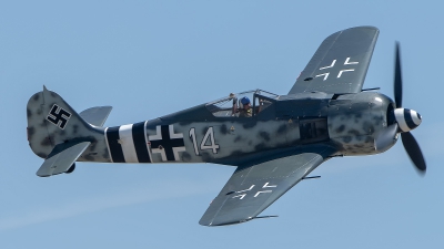 Photo ID 226212 by W.A.Kazior. Private Planes of Fame Air Museum Focke Wulf Fw 190A 9, N190RF