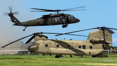 Photo ID 229386 by Thomas Ziegler - Aviation-Media. USA Army Sikorsky UH 60M Black Hawk S 70A, 10 20281