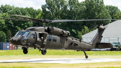 Photo ID 229277 by Thomas Ziegler - Aviation-Media. USA Army Sikorsky UH 60L Black Hawk S 70A, 90 26271
