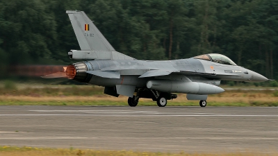 Photo ID 26143 by Tim Van den Boer. Belgium Air Force General Dynamics F 16AM Fighting Falcon, FA 102