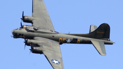 Photo ID 231135 by kristof stuer. Private B 17 Preservation Ltd Boeing B 17G Flying Fortress 299P, G BEDF
