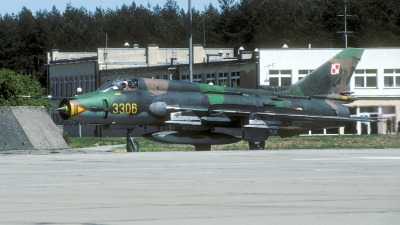 Photo ID 26710 by Joop de Groot. Poland Air Force Sukhoi Su 22M4 Fitter K, 3306