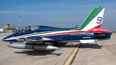 Photo ID 233031 by Varani Ennio. Italy Air Force Aermacchi MB 339PAN, MM55054