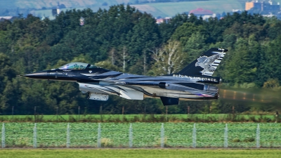 Photo ID 236272 by Radim Spalek. Belgium Air Force General Dynamics F 16AM Fighting Falcon, FA 101
