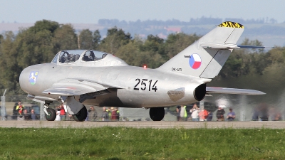 Photo ID 236325 by Paul Newbold. Private Czech Flying Legends Mikoyan Gurevich MiG 15UTI, OK UTI