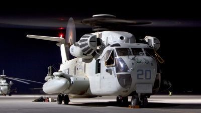 Photo ID 237328 by Neil Dunridge. USA Marines Sikorsky CH 53D Super Stallion, 156677