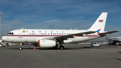 Photo ID 238545 by Thomas Ziegler - Aviation-Media. Armenia Government Airbus A319 132 CJ, 701