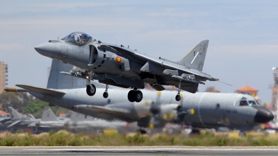 Photo ID 238629 by Alberto Gonzalez. Spain Navy McDonnell Douglas EAV 8B Harrier II, VA 1B 30