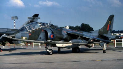 Photo ID 239320 by Alex Staruszkiewicz. UK Air Force Hawker Siddeley Harrier T 4, XZ145