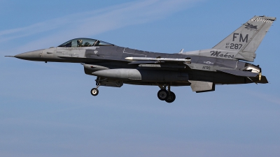 Photo ID 239633 by Matt Varley. USA Air Force General Dynamics F 16C Fighting Falcon, 87 0287