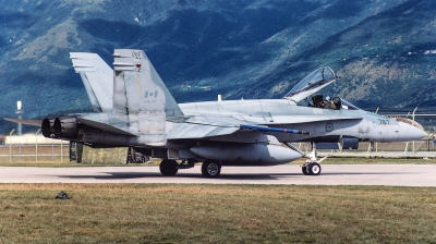 Photo ID 240427 by Giampaolo Tonello. Canada Air Force McDonnell Douglas CF 188A Hornet CF 18A, 188787