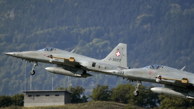 Photo ID 27131 by Sven Zimmermann. Switzerland Air Force Northrop F 5E Tiger II, J 3093