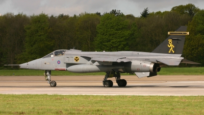 Photo ID 27278 by Rich Pittman. UK Air Force Sepecat Jaguar GR3A, XZ392