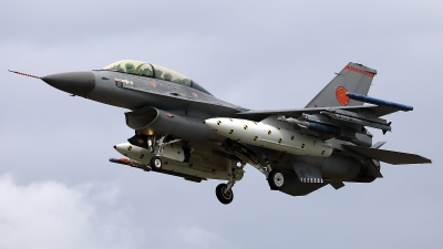 Photo ID 242867 by Walter Van Bel. Netherlands Air Force General Dynamics F 16BM Fighting Falcon, J 066