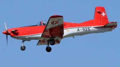 Photo ID 242893 by Aldo Bidini. Switzerland Air Force Pilatus NCPC 7 Turbo Trainer, A 925