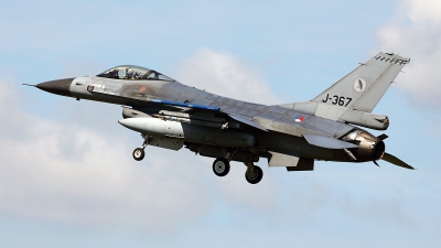 Photo ID 243467 by Carl Brent. Netherlands Air Force General Dynamics F 16AM Fighting Falcon, J 367