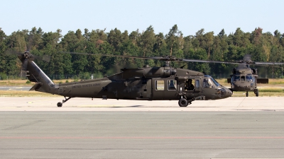 Photo ID 244550 by Thomas Rosskopf. USA Army Sikorsky UH 60M Black Hawk S 70A, 10 20311