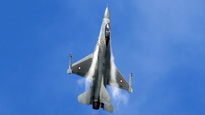 Photo ID 246017 by Richard de Groot. Denmark Air Force General Dynamics F 16AM Fighting Falcon, E 011