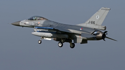 Photo ID 246438 by Niels Roman / VORTEX-images. Netherlands Air Force General Dynamics F 16AM Fighting Falcon, J 616