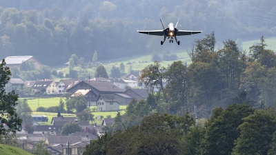 Photo ID 247295 by Martin Thoeni - Powerplanes. Switzerland Air Force McDonnell Douglas F A 18C Hornet, J 5002