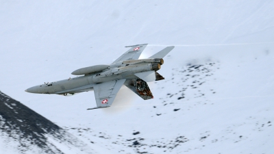 Photo ID 27858 by Joop de Groot. Switzerland Air Force McDonnell Douglas F A 18C Hornet, J 5011