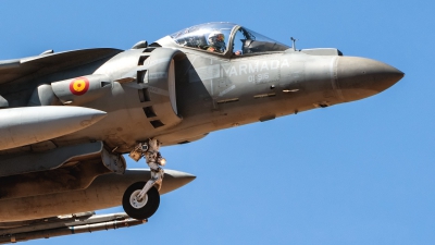 Photo ID 247363 by Bartolomé Fernández. Spain Navy McDonnell Douglas EAV 8B Harrier II, VA 1B 26