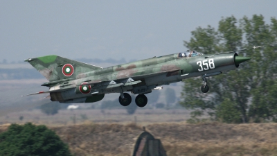 Photo ID 27807 by Anton Balakchiev. Bulgaria Air Force Mikoyan Gurevich MiG 21bis, 358