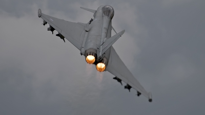 Photo ID 247689 by Niels Roman / VORTEX-images. UK Air Force Eurofighter Typhoon FGR4, ZJ700