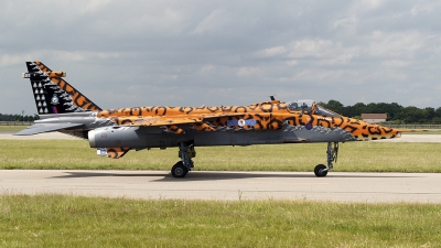 Photo ID 28124 by Stuart Thurtle. UK Air Force Sepecat Jaguar GR3A, XX119