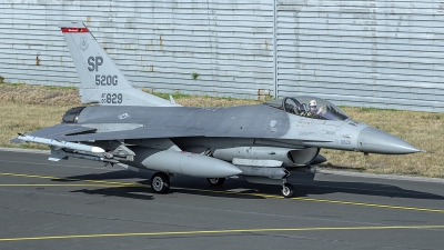 Photo ID 252732 by Matthias Becker. USA Air Force General Dynamics F 16C Fighting Falcon, 90 0829