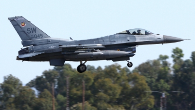 Photo ID 257785 by Manuel Fernandez. USA Air Force General Dynamics F 16C Fighting Falcon, 94 0045