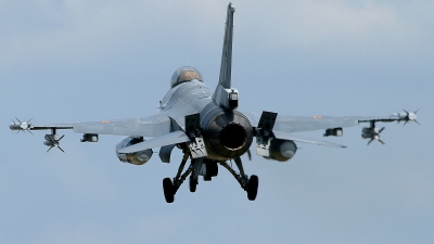 Photo ID 29536 by Tim Van den Boer. Belgium Air Force General Dynamics F 16BM Fighting Falcon, FB 14