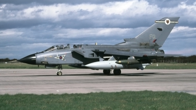 Photo ID 29698 by Tom Gibbons. UK Air Force Panavia Tornado GR1 T, ZA409