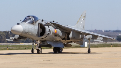Photo ID 271636 by Tom Gibbons. Spain Navy McDonnell Douglas EAV 8B Harrier II, VA 1B 37