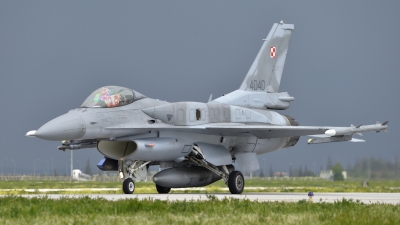 Photo ID 273829 by Tonnie Musila. Poland Air Force General Dynamics F 16C Fighting Falcon, 4040
