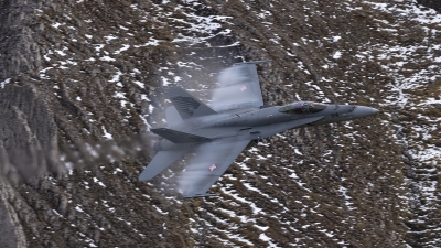 Photo ID 274638 by Ueli Zaugg. Switzerland Air Force McDonnell Douglas F A 18C Hornet, J 5018