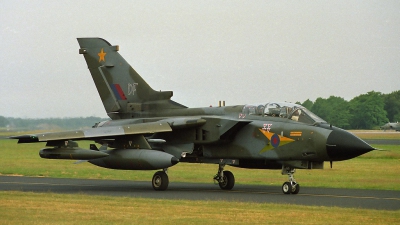 Photo ID 30251 by Peter Terlouw. UK Air Force Panavia Tornado GR1, ZD811