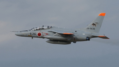 Photo ID 30514 by E de Wissel. Japan Air Force Kawasaki T 4, 06 5636