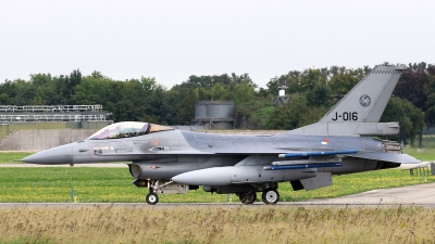 Photo ID 278400 by Mark Broekhans. Netherlands Air Force General Dynamics F 16AM Fighting Falcon, J 016