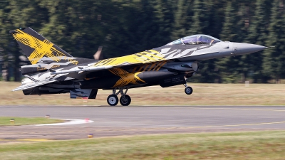 Photo ID 279012 by Mark Broekhans. Belgium Air Force General Dynamics F 16AM Fighting Falcon, FA 136