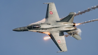 Photo ID 279934 by Martin Thoeni - Powerplanes. Switzerland Air Force McDonnell Douglas F A 18C Hornet, J 5013