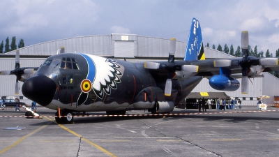 Photo ID 30906 by Walter Van Bel. Belgium Air Force Lockheed C 130H Hercules L 382, CH 05