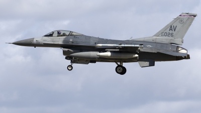 Photo ID 281158 by Chris Lofting. USA Air Force General Dynamics F 16C Fighting Falcon, 89 2026